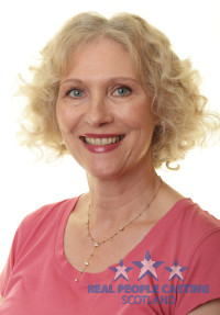 Katie McG