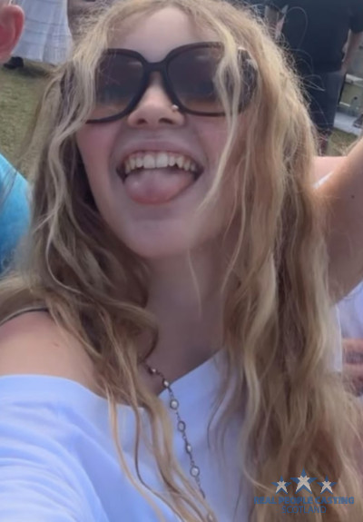 ANNIELISE DEAN
